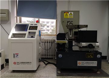 線切割和電火花成型加工的電極一般采用什么材料？【仁光智能】